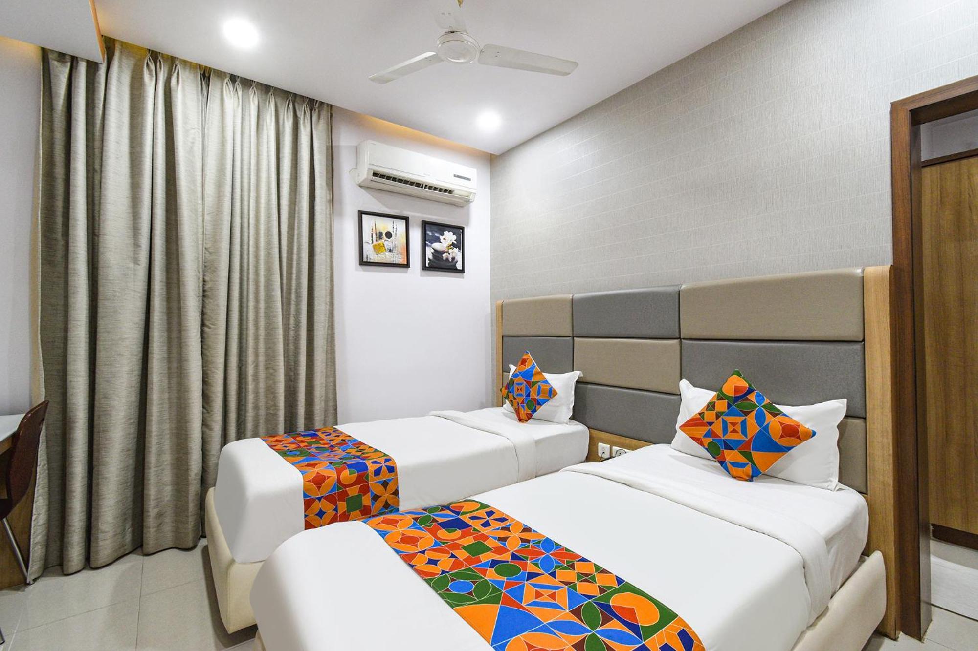 Fabhotel Aditya Homes - Nr Isb, Gachibowli Haïdarabad Extérieur photo