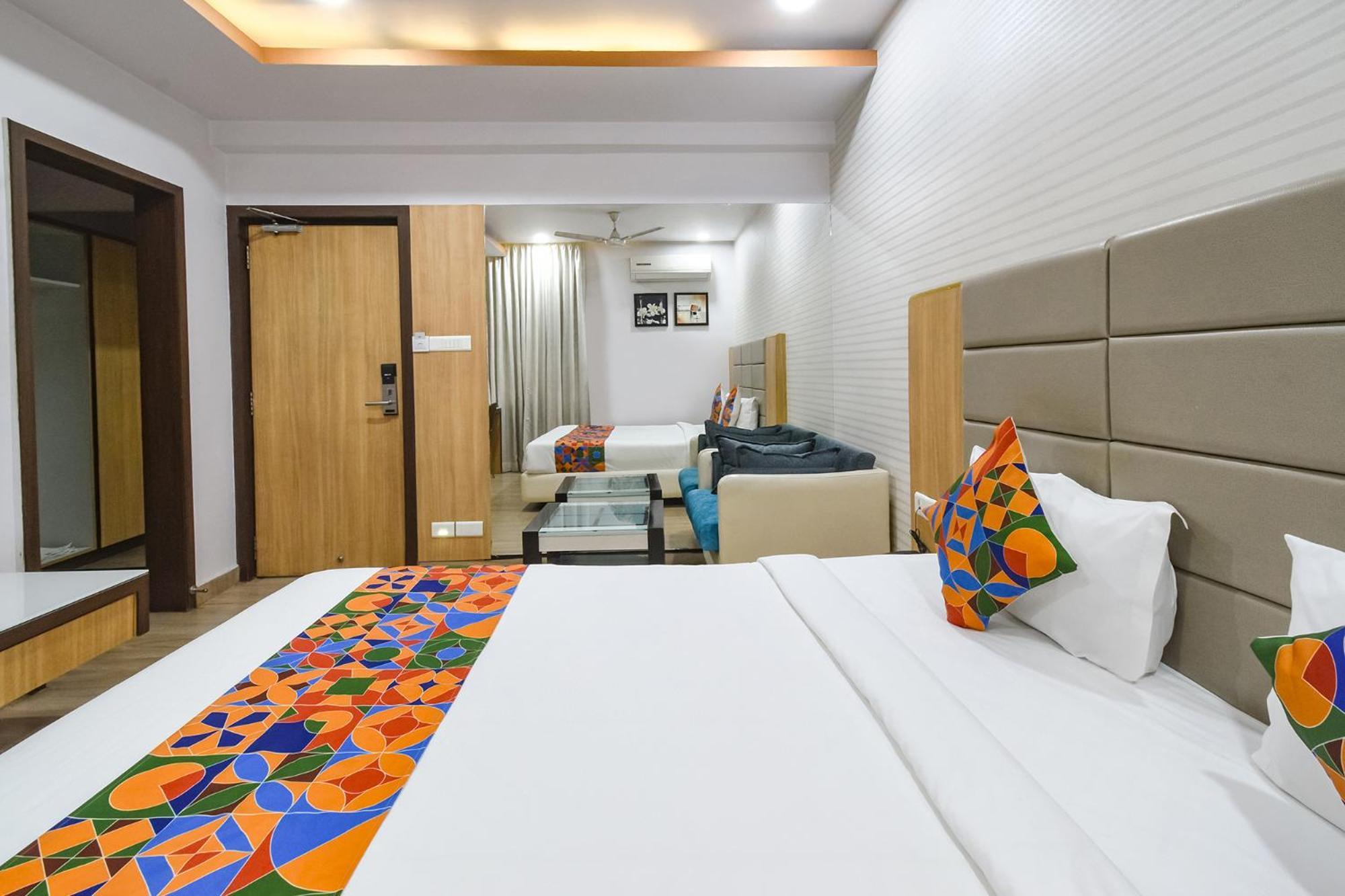 Fabhotel Aditya Homes - Nr Isb, Gachibowli Haïdarabad Extérieur photo