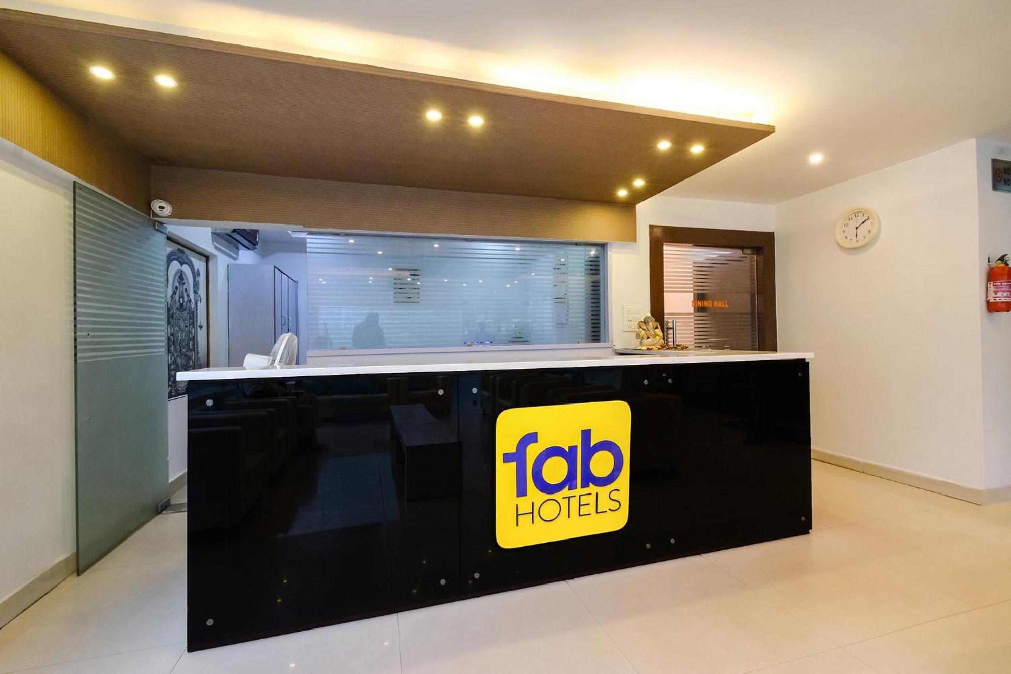 Fabhotel Aditya Homes - Nr Isb, Gachibowli Haïdarabad Extérieur photo