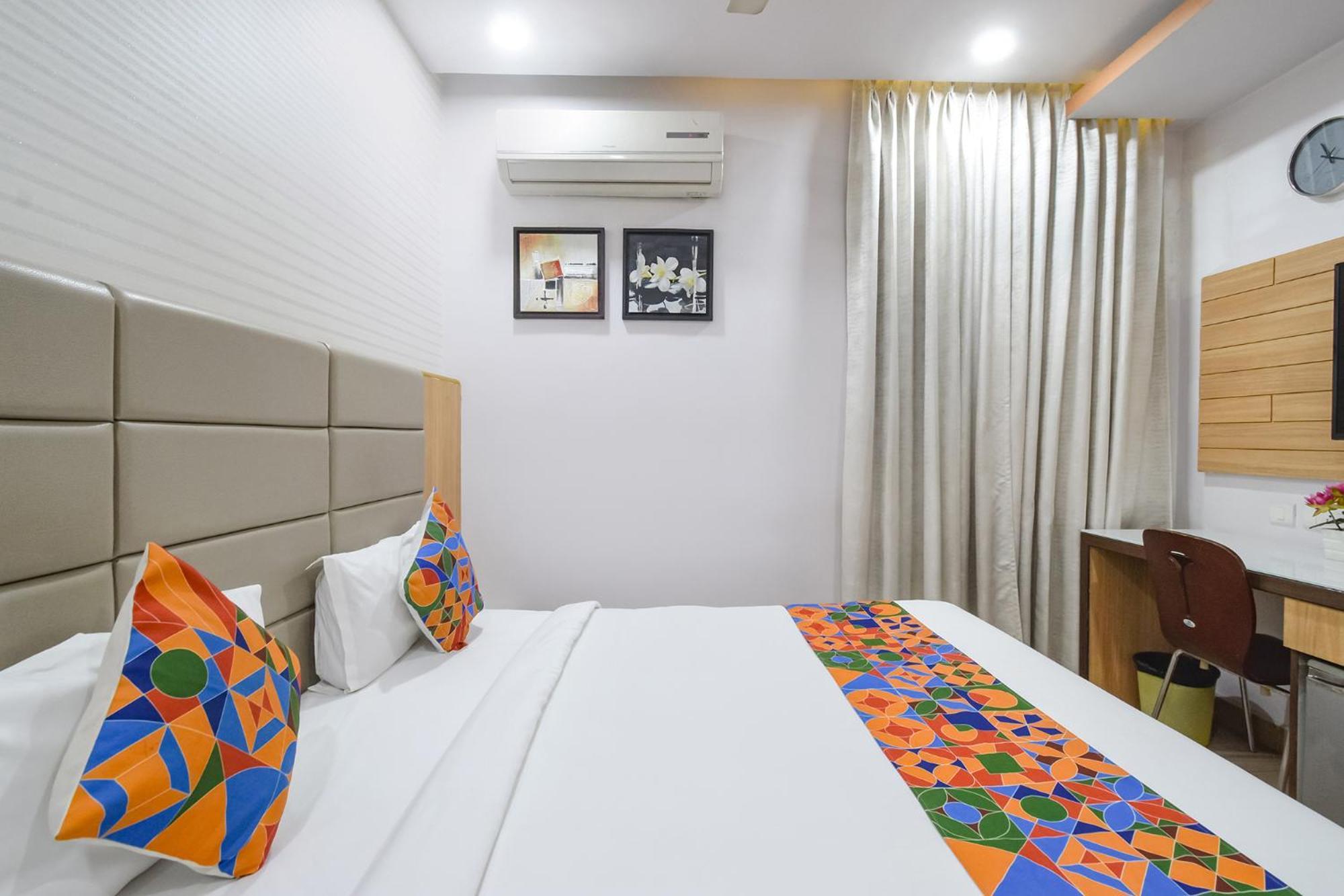 Fabhotel Aditya Homes - Nr Isb, Gachibowli Haïdarabad Extérieur photo